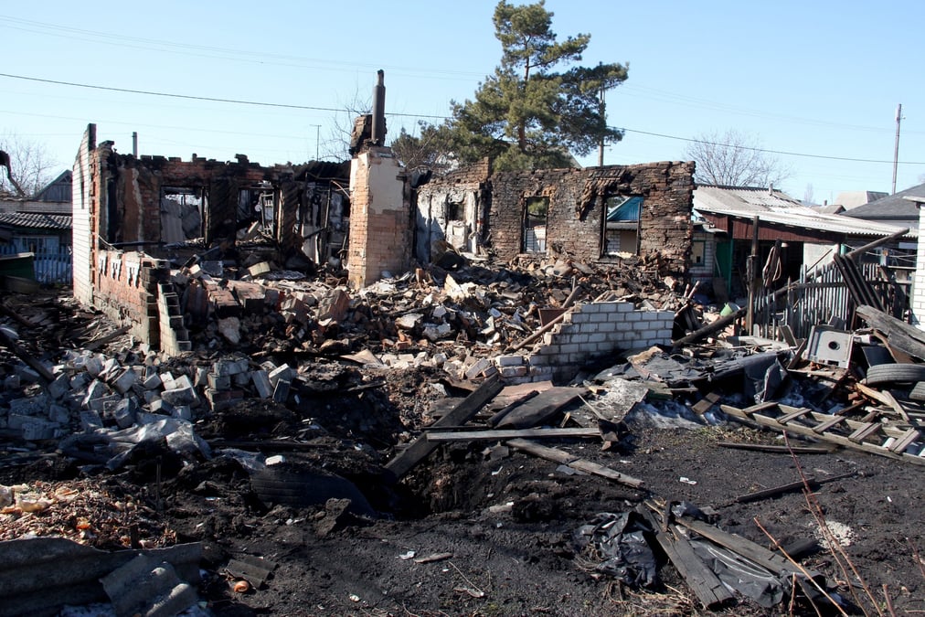 Ukraine: deux soldats russes captures plaident coupable de crime de guerre