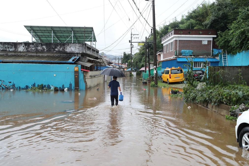 Au moins 22 personnes sont décédées et 14 autres sont portées disparues après  des pluies torrentielles