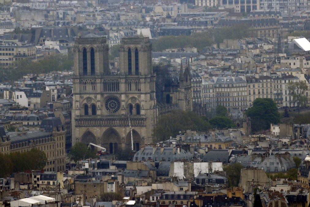 Des centaines de millions d'euros pour la reconstruction de notre-dame