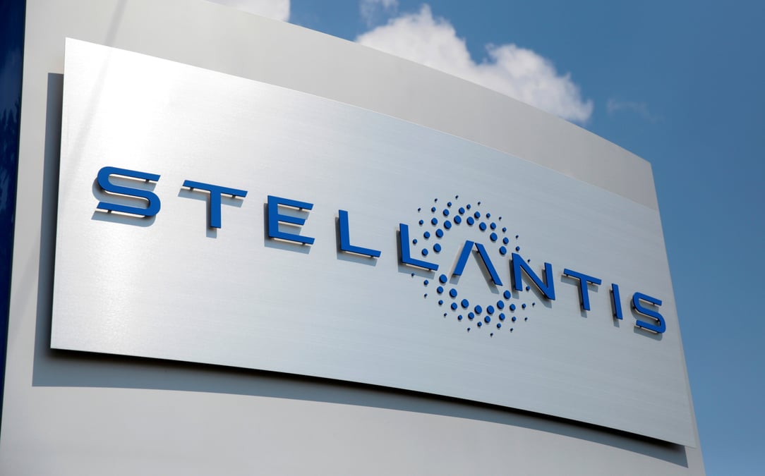 Stellantis compte depasser son objectif annuel de marge au premier semestre