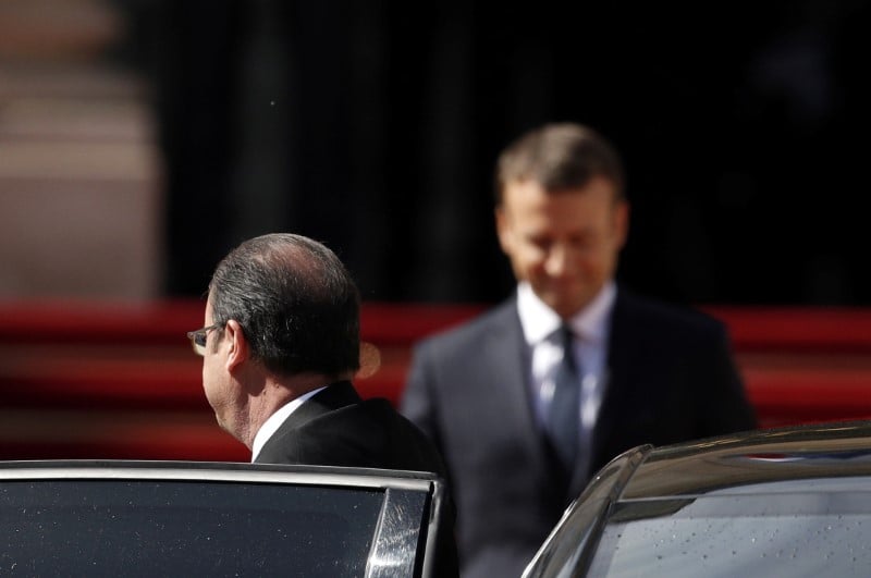 La majorite denonce la mise en garde de hollande, le ps approuve