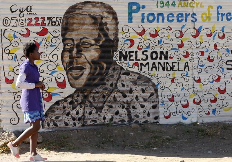 Un film sur Mandela n'a pas les faveurs de la critique