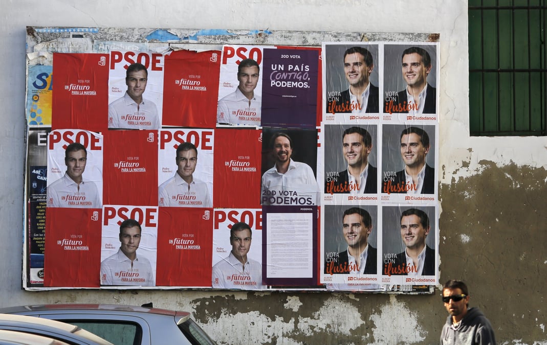 Les legislatives de dimanche en espagne devraient marquer la fin du bipartisme