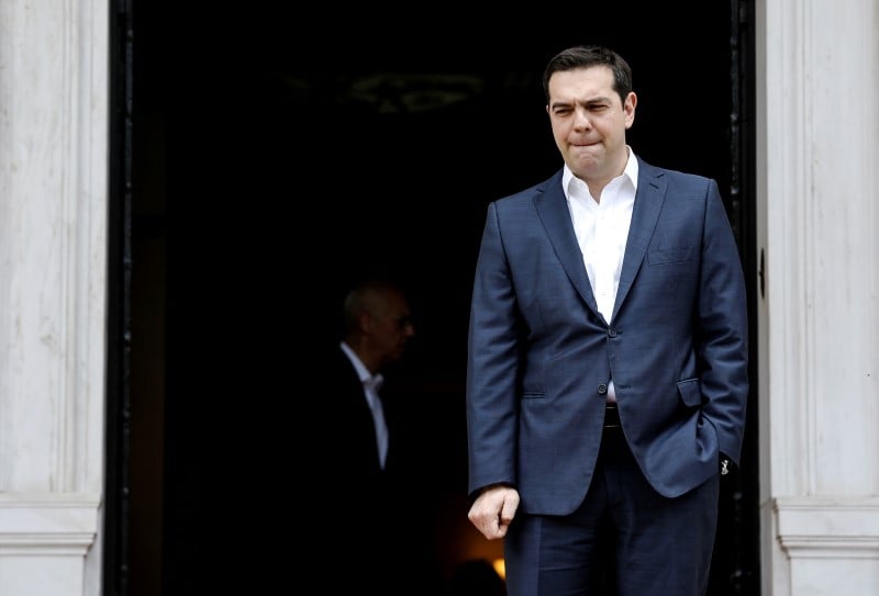Alexis tsipras presse les creanciers de la grece d'achever leur examen