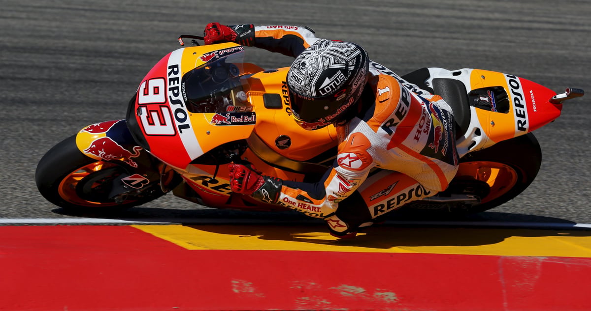 Marquez, un chute mais la pole