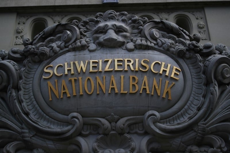 Coronavirus: la bns assouplit ses contraintes sur les banques suisses