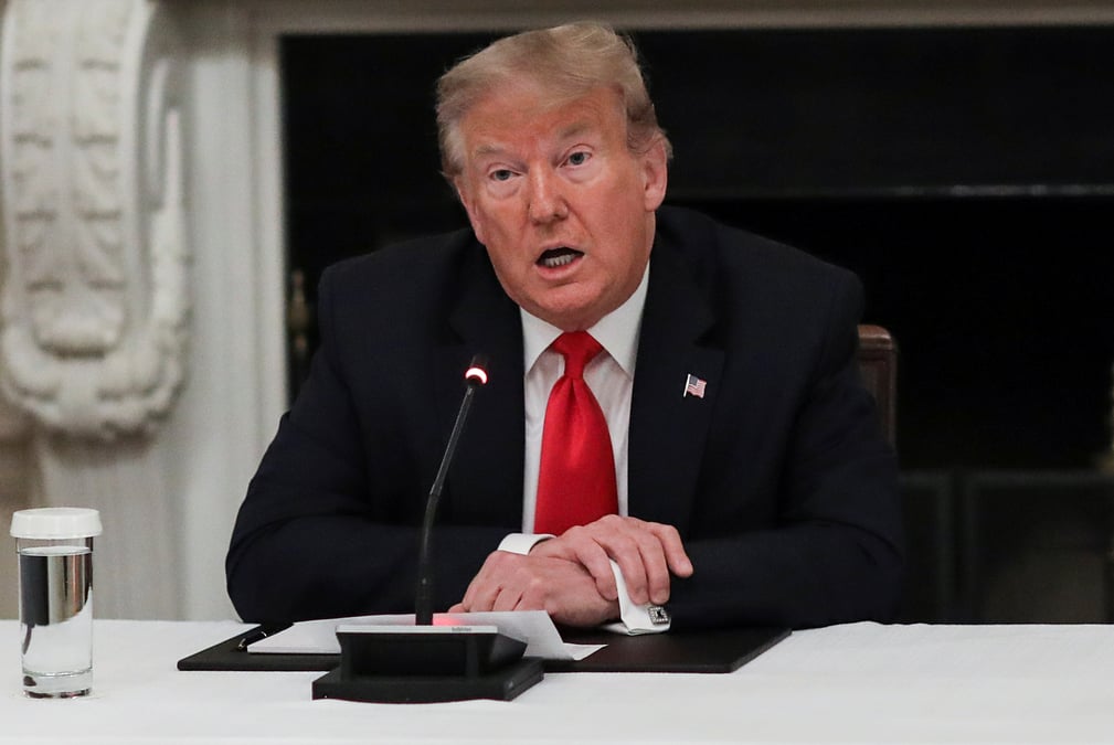 Trump renouvelle ses menaces de couper les ponts avec la chine