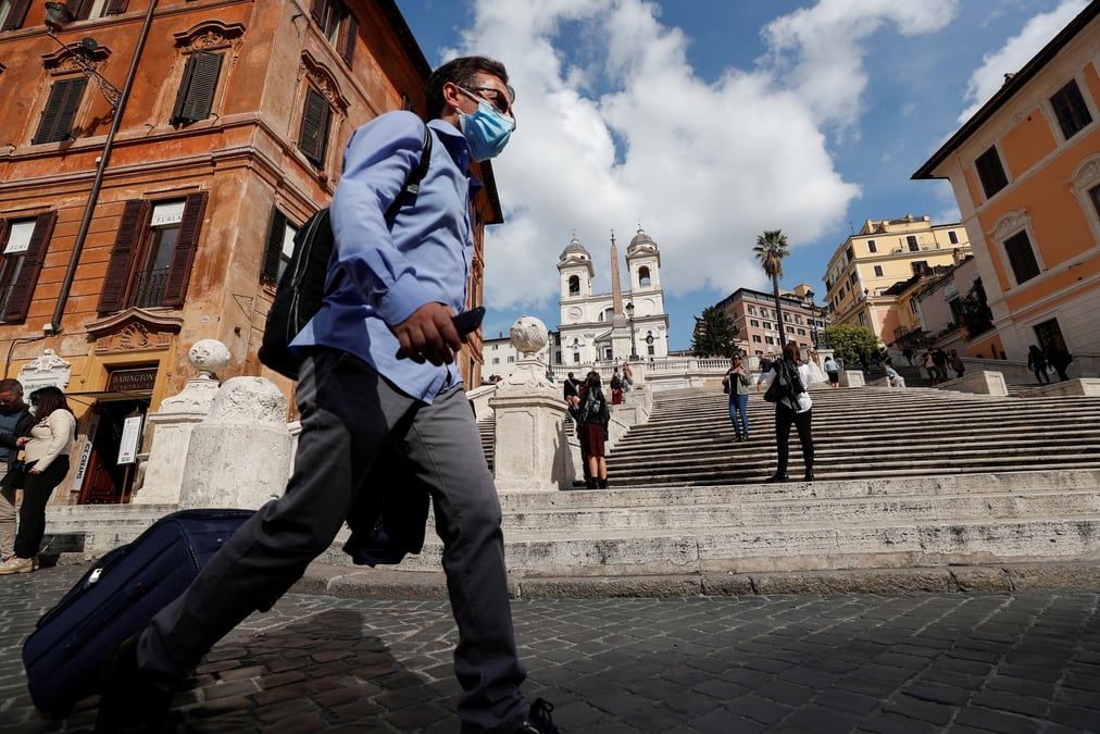 Coronavirus: pres de 2.500 nouveaux cas en italie