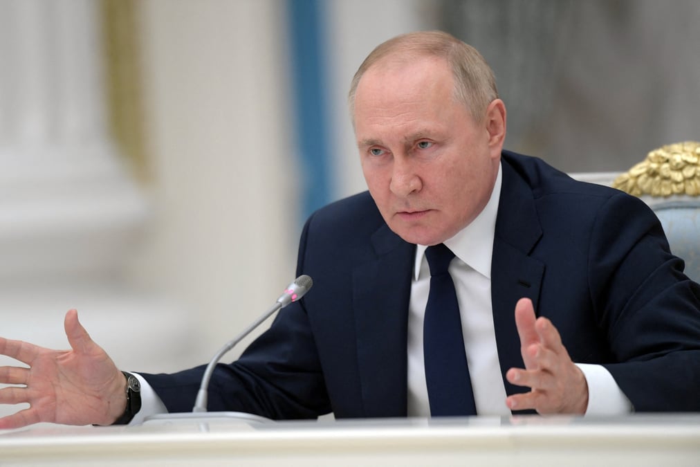 Ukraine: seulement les premices, previent poutine, tancant les occidentaux