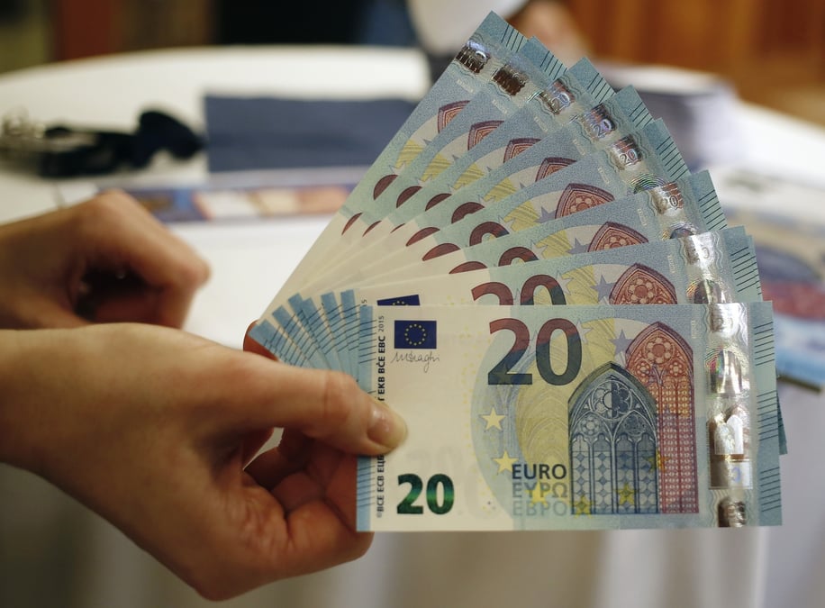 La croissance économique de la zone euro a été plus élevée que prévu au deuxième trimestre avec un PIB en hausse de 0,3% par rapport aux trois mois précédents.