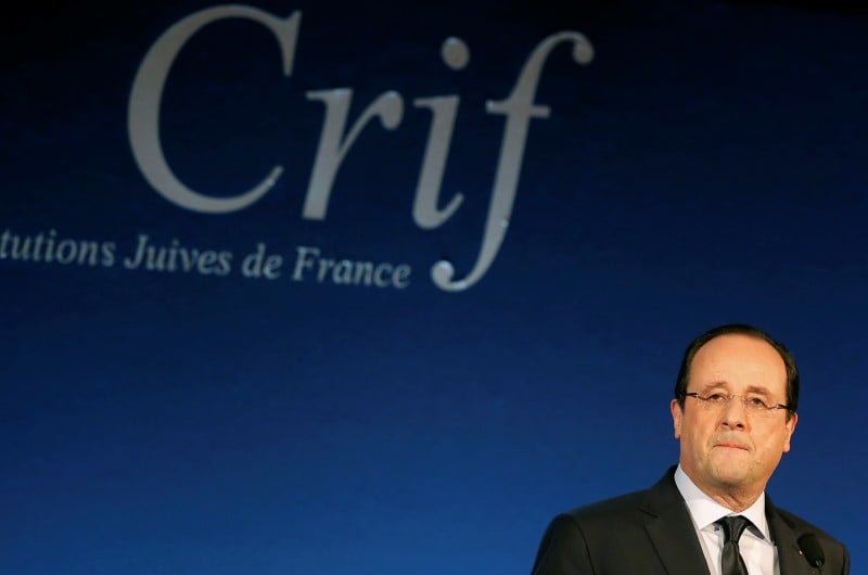 La Russie prend le risque d'une escalade, dit François Hollande