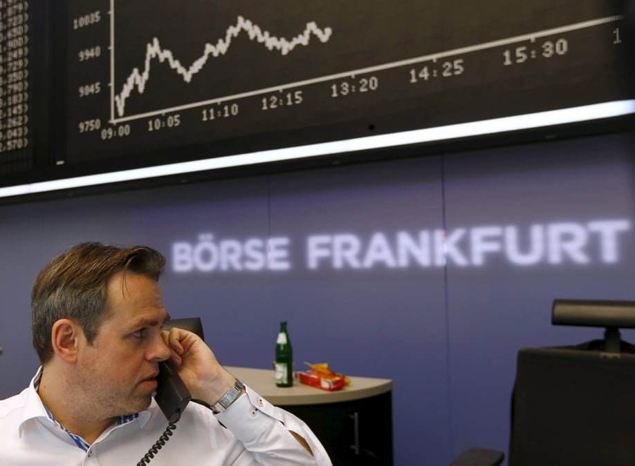 Le tableau dax a la bourse de francfort, allemagne