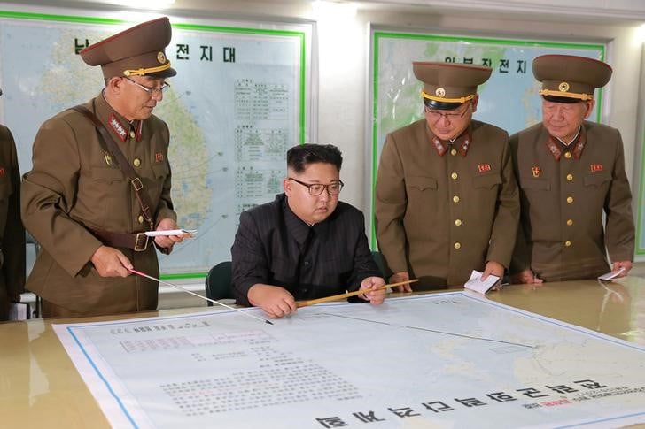 Kim jong-un va attendre de voir l'attitude des usa avant d'agir