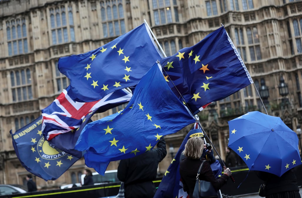 Brexit: les "27" decident d'ouvrir la 2e phase des negociations
