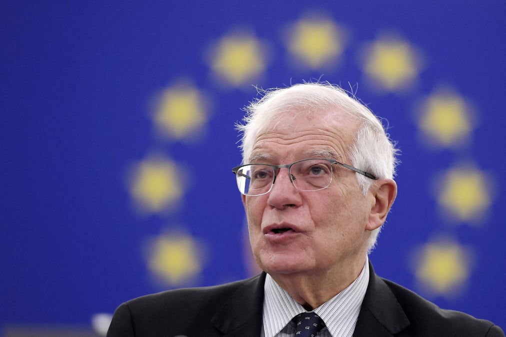 L'ue rassemblee face a la russie sur l'ukraine, dit borrell