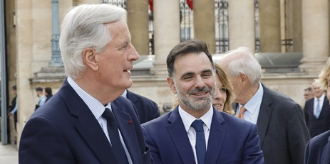 Le Premier ministre Michel Barnier et le ministre des Comptes publics Laurent Saint-Martin