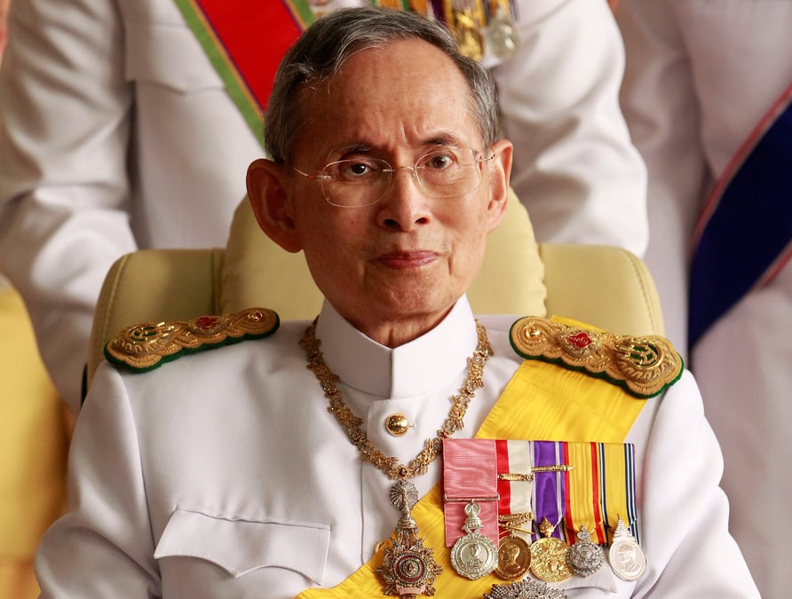 Le roi de thailande est mort