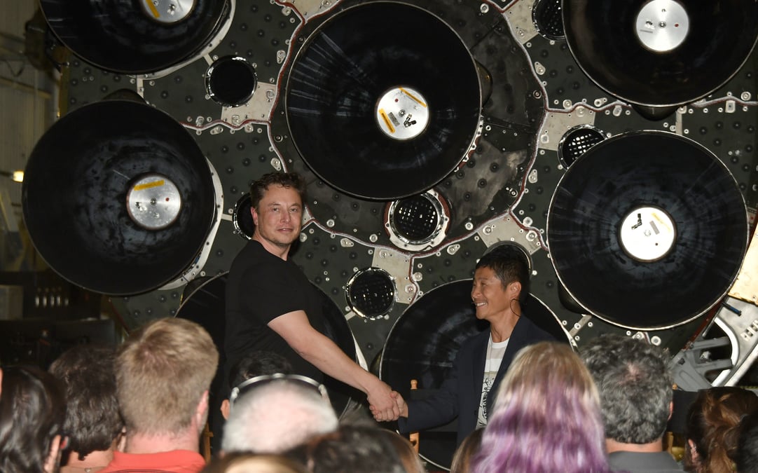 Le magnat japonais maezawa, premier passager prive de spacex