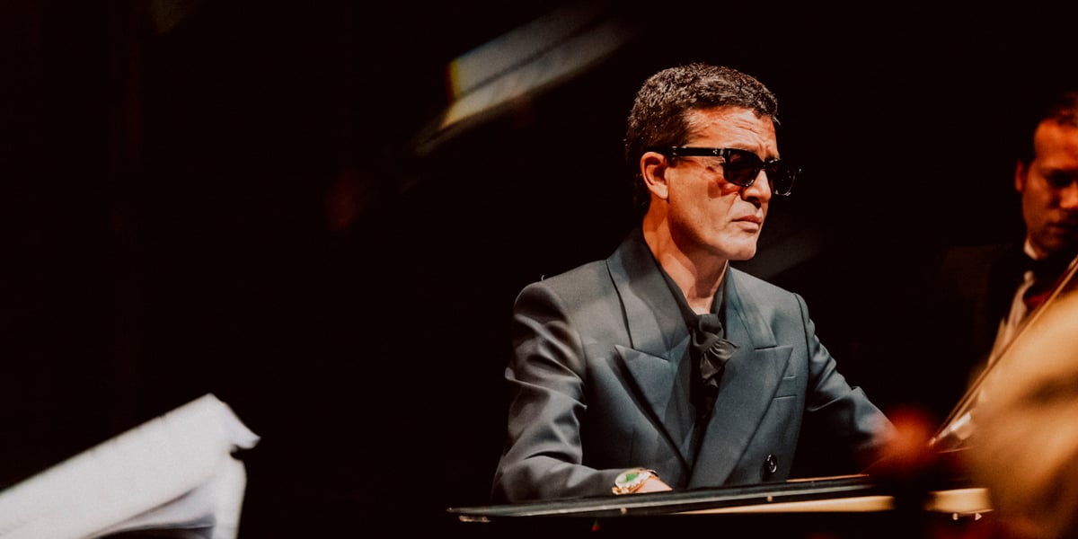 Omar Harfouch joue son Concerto pour la Paix au Théâtre Municipal de Béziers, 2025