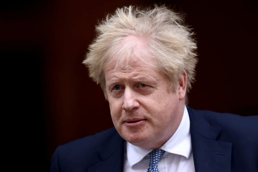 Boris johnson sous pression pour des declarations jugees calomnieuses contre starmer