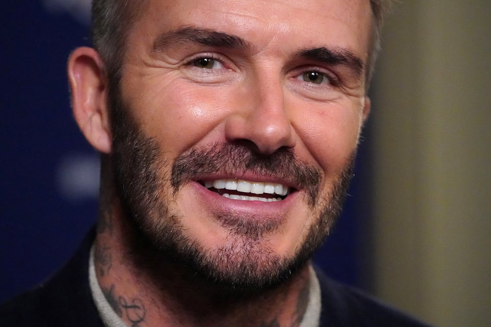 L'ex-footballeur david beckham investit dans le restaurateur de voitures de collection lunaz