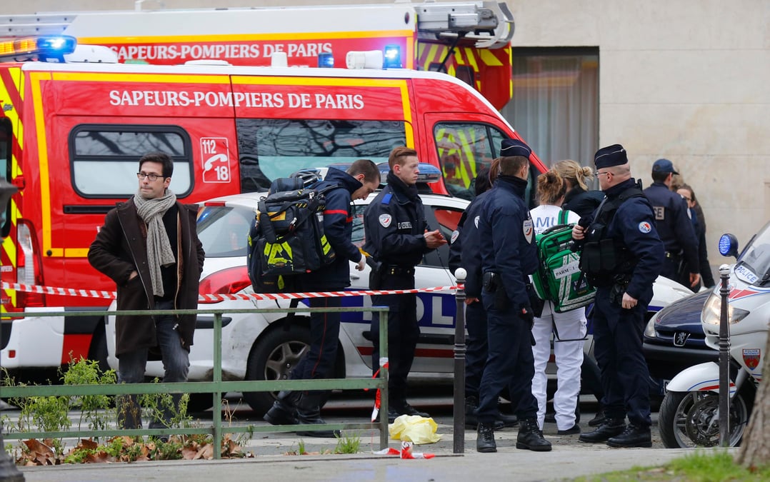 Attentat contre charlie hebdo a paris, 12 morts