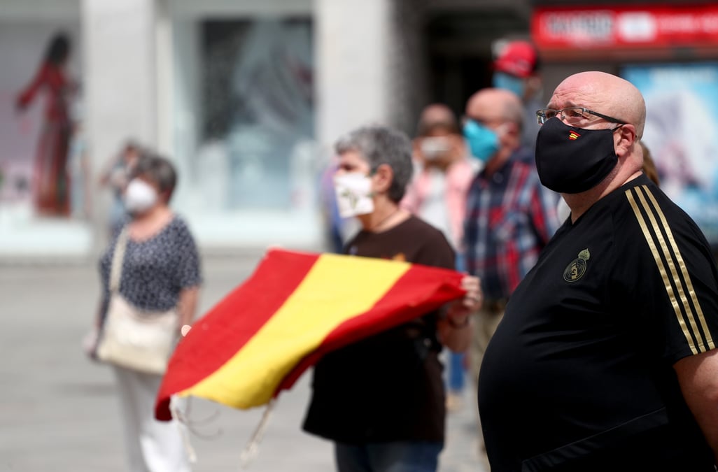 Coronavirus: l'espagne declare dix jours de deuil national