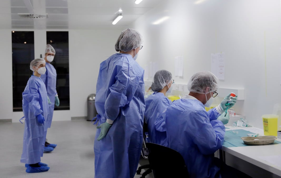 Coronavirus: pres de 11.000 cas supplementaires recenses en allemagne