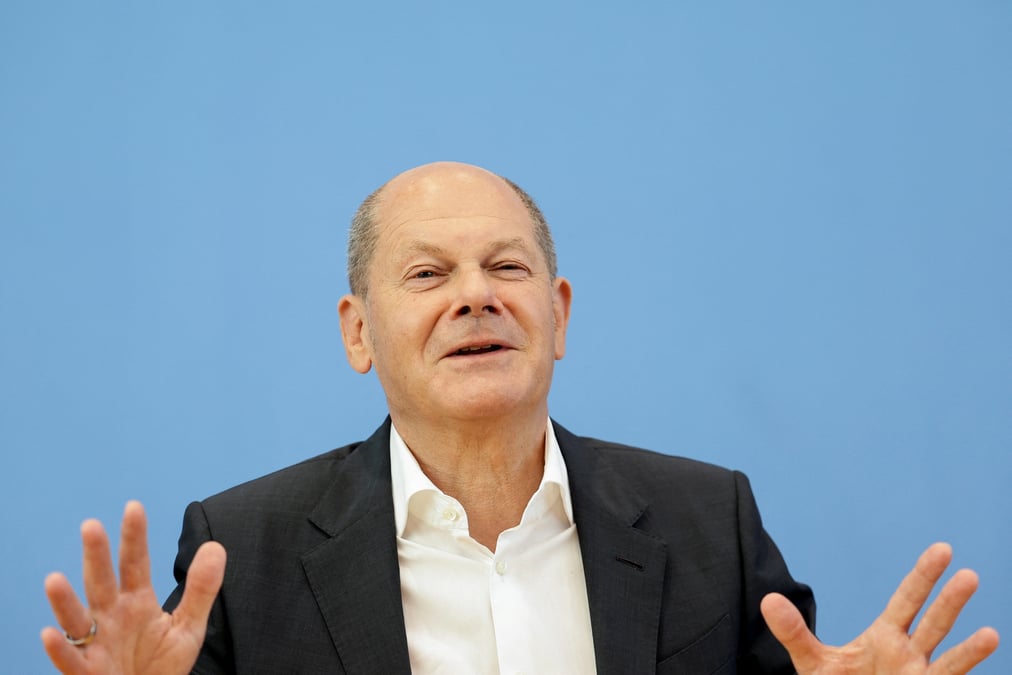 Allemagne: scholz promet de faire plus pour alleger les factures d'energie