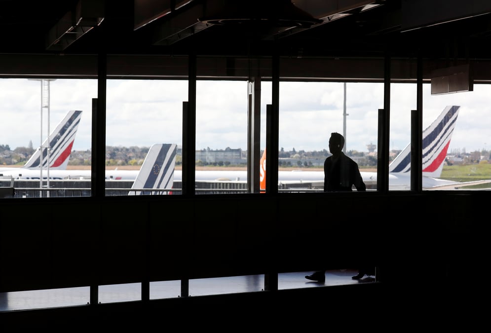 Air france-klm: recul prevu des resultats 2018 a cause des greves