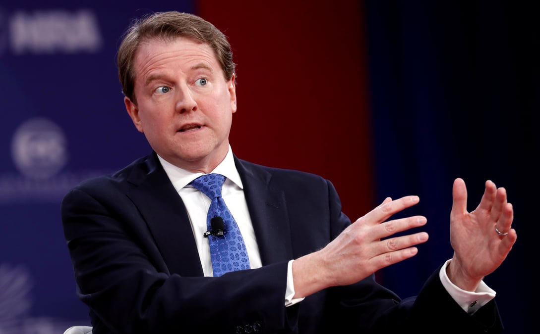 Enquete russe: la maison blanche a demande a mcgahn d'exonerer trump