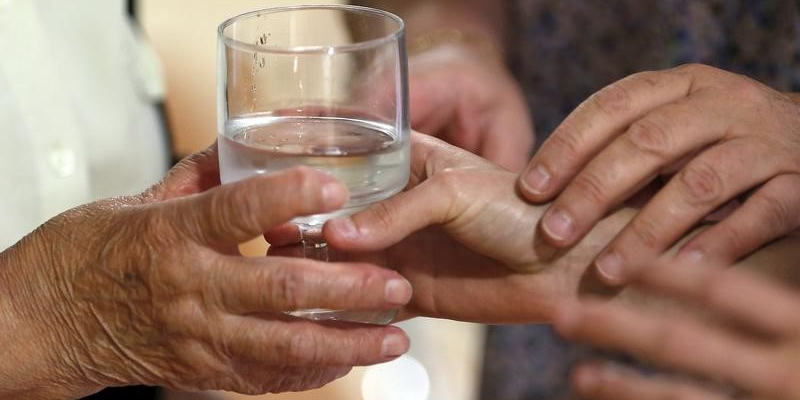 Un rapport parlementaire alarmant sur les ehpad