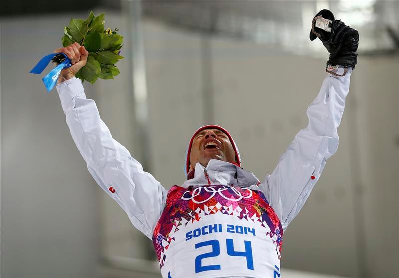 JO: Bjoerndalen remporte le 10km sprint de biathlon, Fourcade 6e