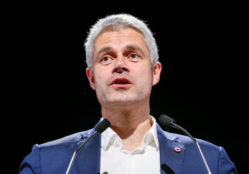 Wauquiez isole dans son appel a la demission de darmanin