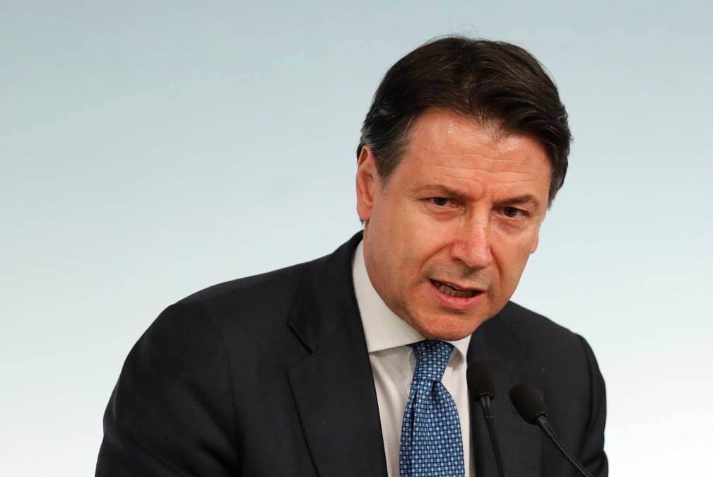 Face au coronavirus, le gouvernement conte place toute l'italie en isolement