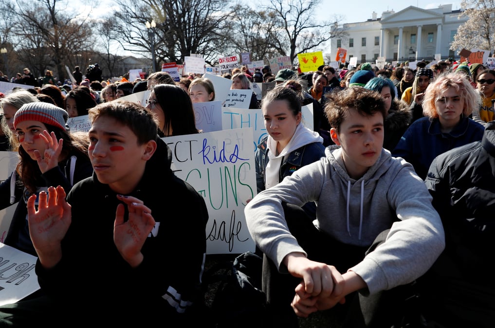 Etats-unis: hommages aux victimes de parkland