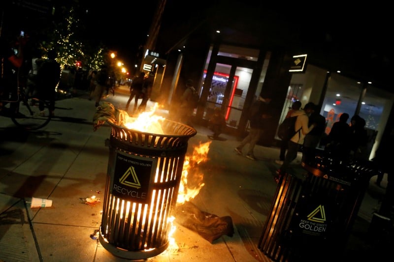 Les villes americaines se preparent a une nouvelle nuit de violences