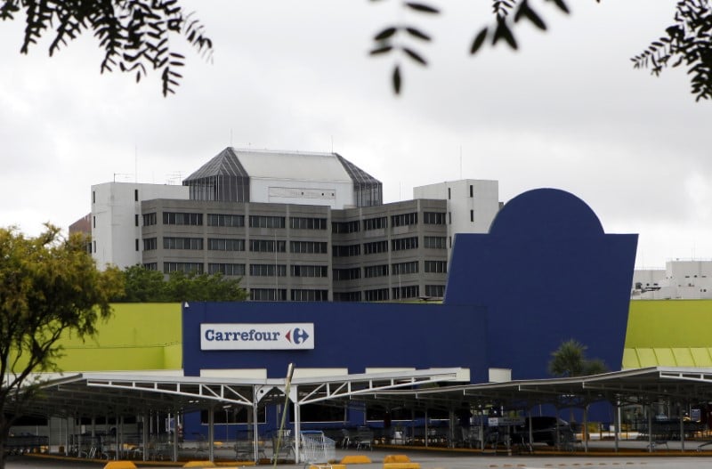 Carrefour veut coter sa filiale bresilienne d'ici avril