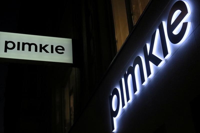 France: les syndicats de pimkie s'opposent au plan de departs volontaires