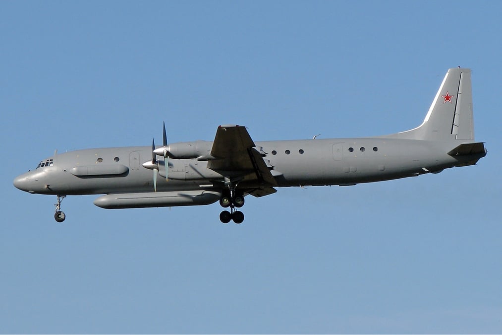 Iliouchine Il-20, avion russe, transport militaire,