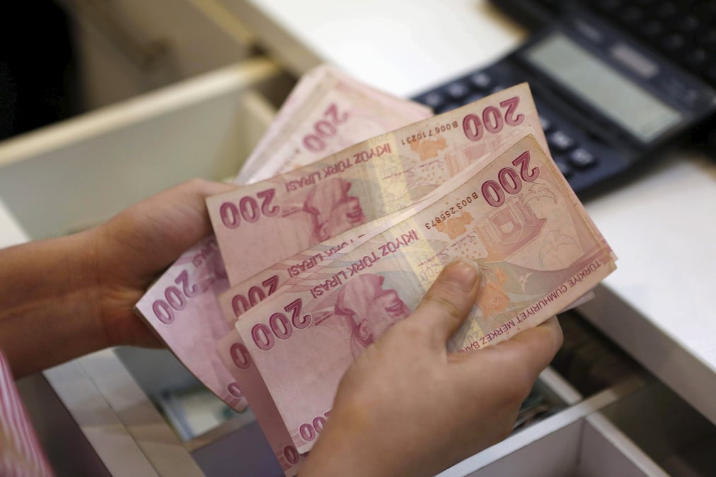 Turquie: baisses de prix massives pour contrer l'inflation