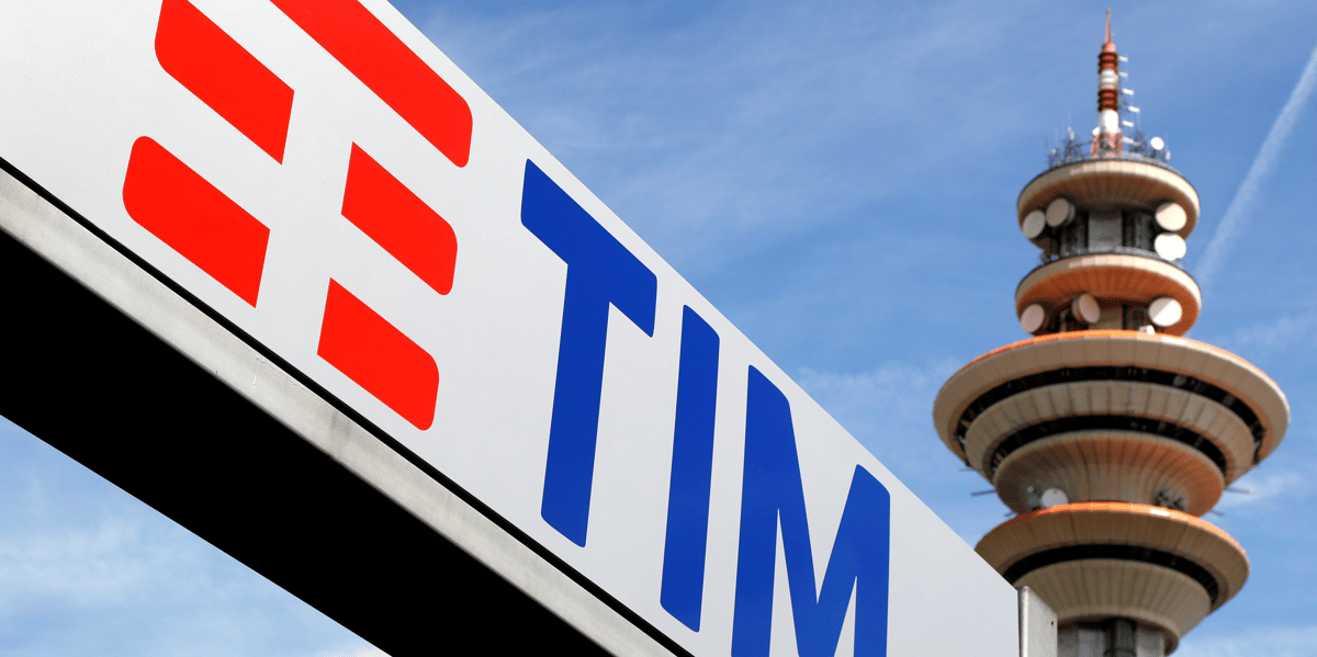 Agé de 70 ans, Salvatore Rossi a été de mai 2013 à mai dernier directeur général de la Banque centrale d'Italie et président de l'autorité de tutelle du secteur de l'assurance dans la péninsule.