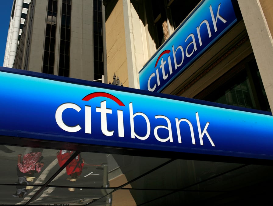 Citigroup fait mieux que prevu au 4e trimestre, moins de provisions pour creances douteuses