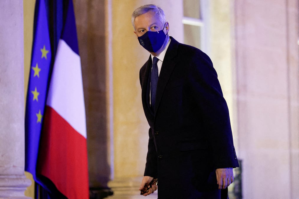 Ue: l'equilibre entre investissements et reduction de la dette au coeur du futur pacte