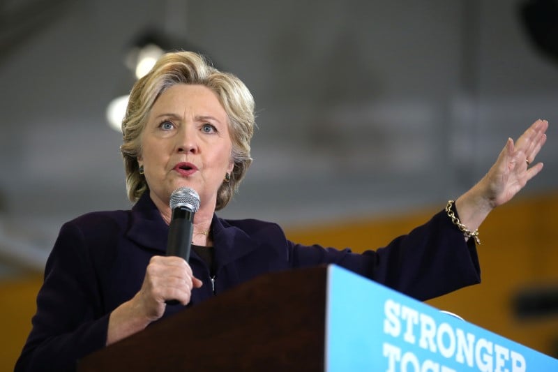 Le camp clinton craint la demobilisation des ses electeurs