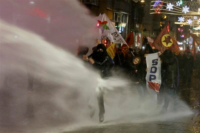 Manifestation à Istanbul contre le contrôle d'internet