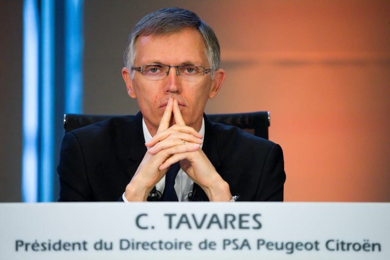 Carlos tavares pas inquiet face a la polemique sur son salaire