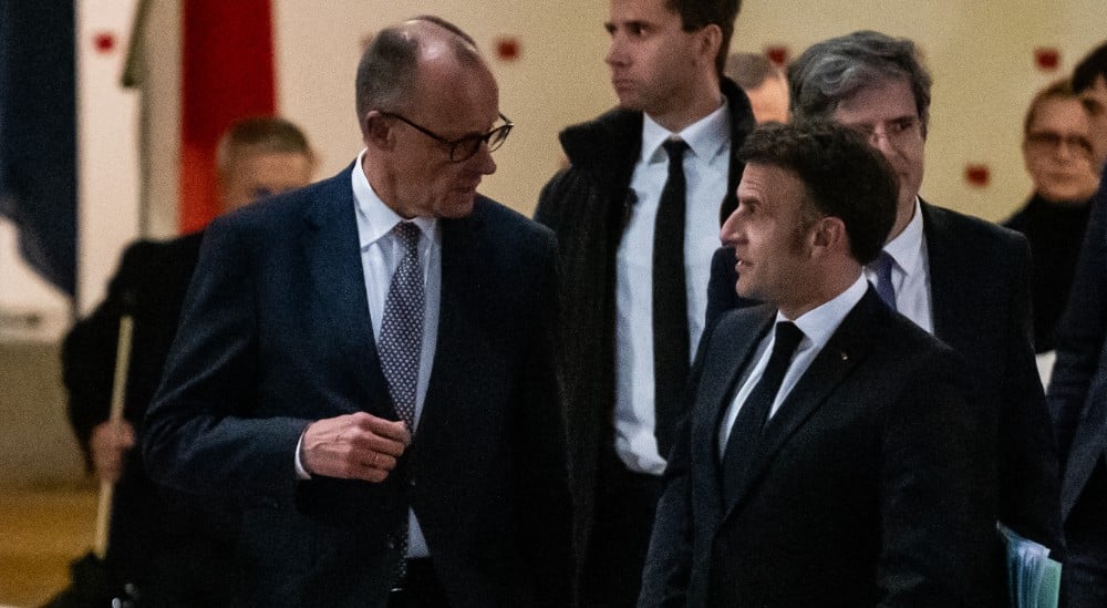 Friedrich Merz est d’autant plus désiré à Paris que la « bromance » avec son prédécesseur, Olaf Scholz, n’a jamais eu lieu.