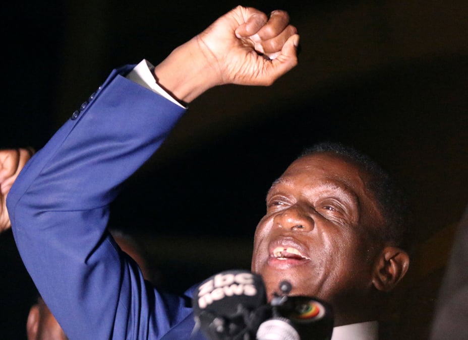 Mnangagwa promet d'assurer la securite de mugabe au zimbabwe