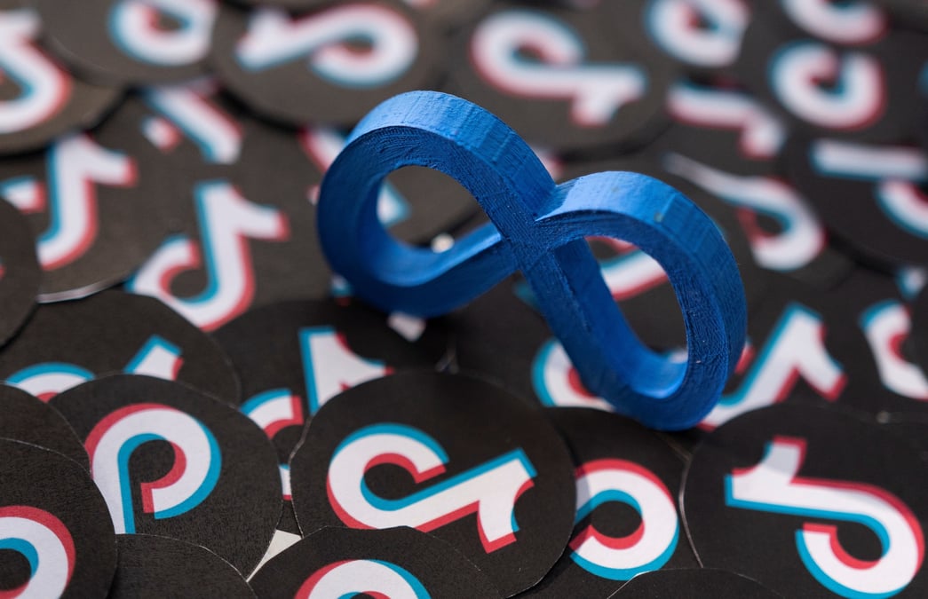 Logos de meta et tiktok